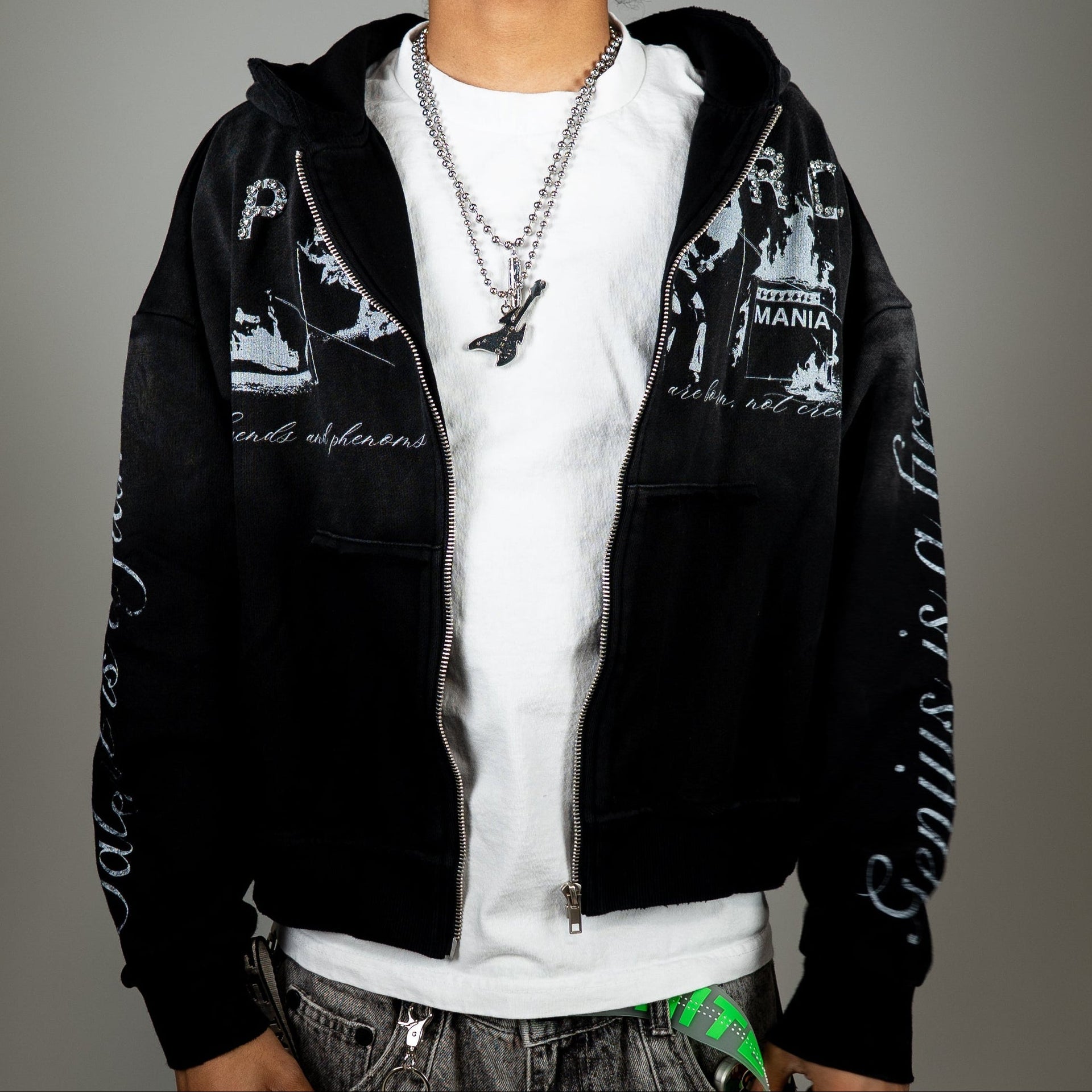 PYRO Zip Up - Black