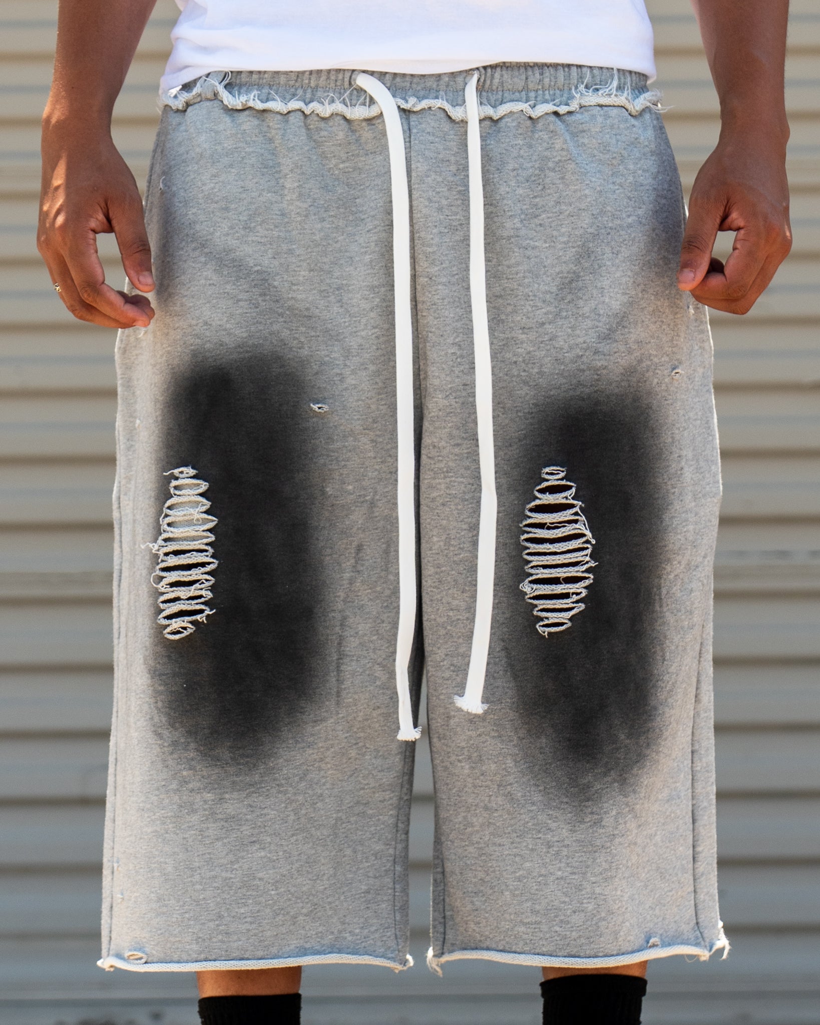 Burnt 3/4 Shorts - Ash Collection
