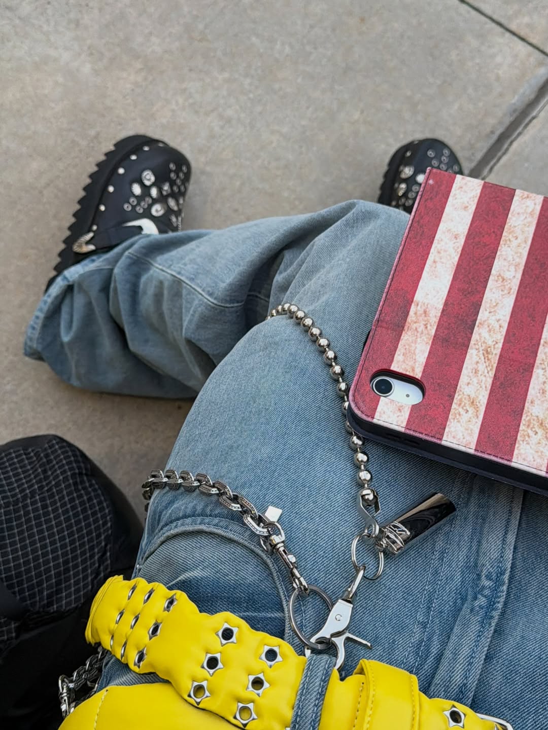 Pyro Pendant Lighter Wallet Chain